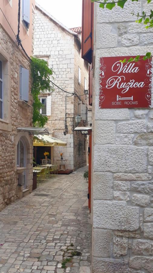 Villa Ruzica โตรกีร์ ภายนอก รูปภาพ