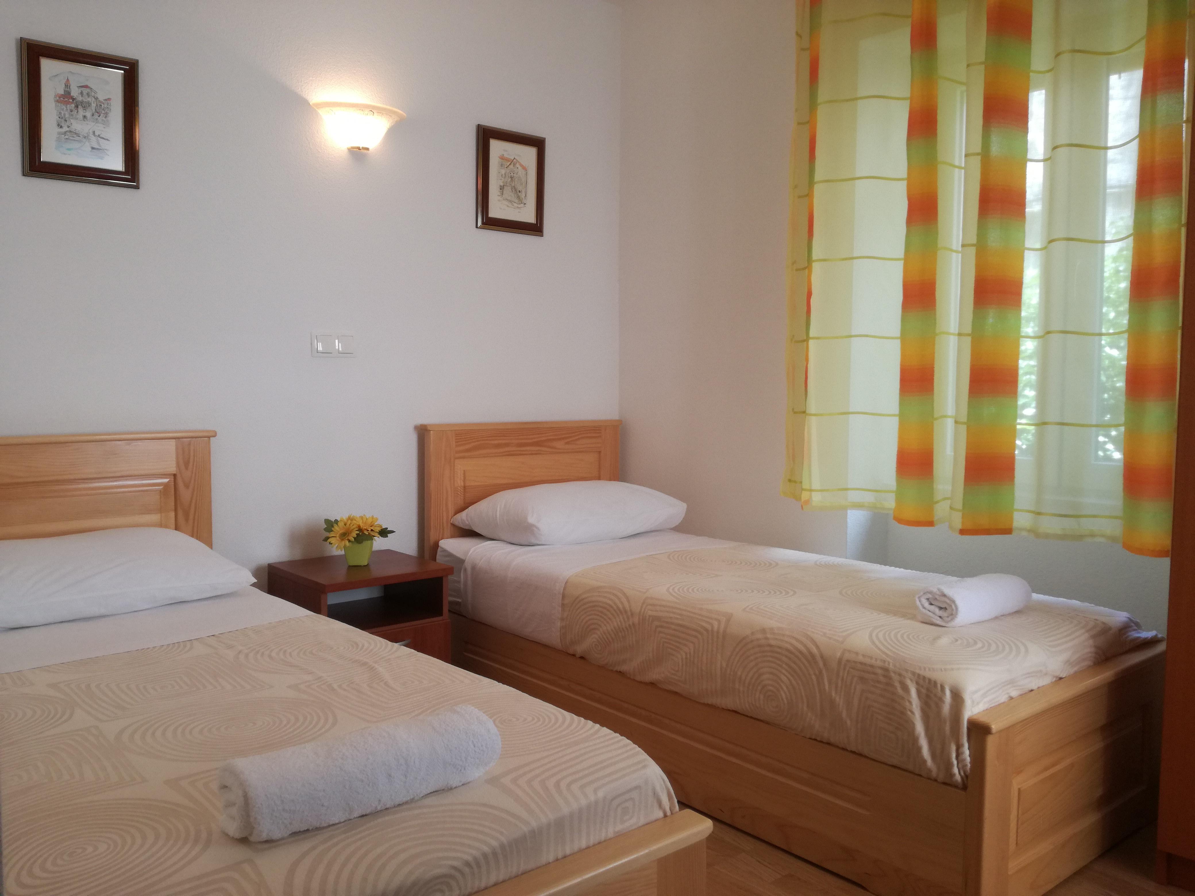Villa Ruzica โตรกีร์ ภายนอก รูปภาพ
