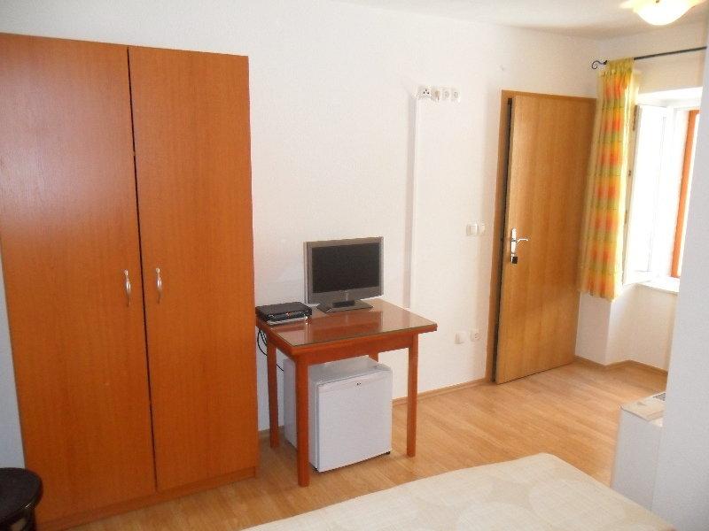 Villa Ruzica โตรกีร์ ภายนอก รูปภาพ