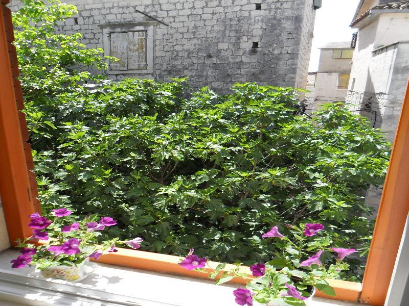 Villa Ruzica โตรกีร์ ภายนอก รูปภาพ