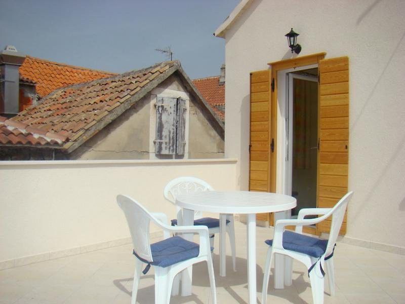 Villa Ruzica โตรกีร์ ภายนอก รูปภาพ